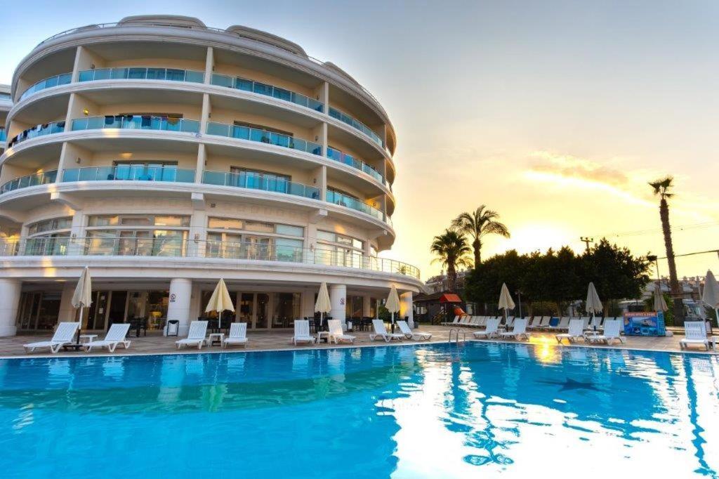 Pineta Park Deluxe Hotel Marmaris Buitenkant foto