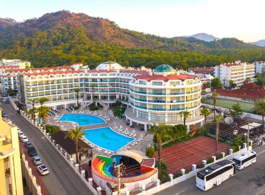 Pineta Park Deluxe Hotel Marmaris Buitenkant foto