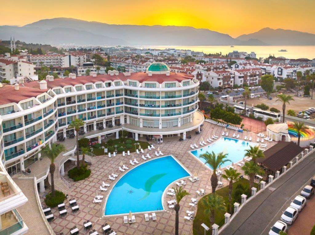 Pineta Park Deluxe Hotel Marmaris Buitenkant foto